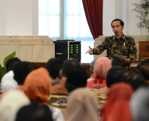 Presiden Jokowi Serahkan Penghargaan Adhikarya Pangan Nusantara