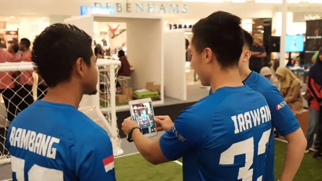 Aplikasi Permainan Sepak Bola Berkonsep Augmented Reality Pertama di Indonesia