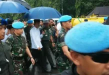 Presiden dan Wapres Salat Jumat di Monas Bersama Massa Aksi Damai