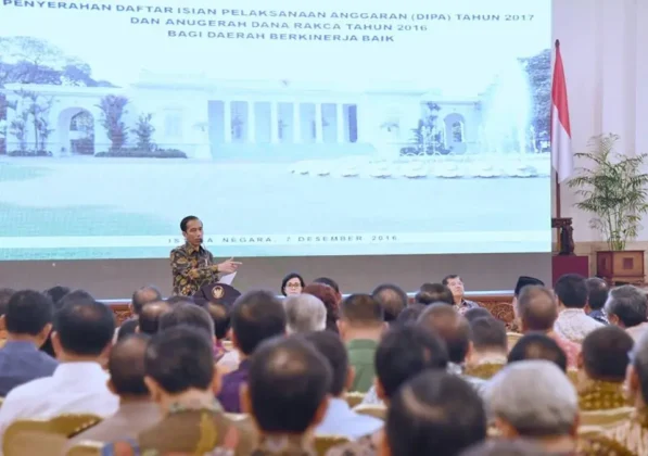 Serahkan DIPA 2017, Presiden Jokowi Ingatkan Jajarannya untuk Bergerak Cepat