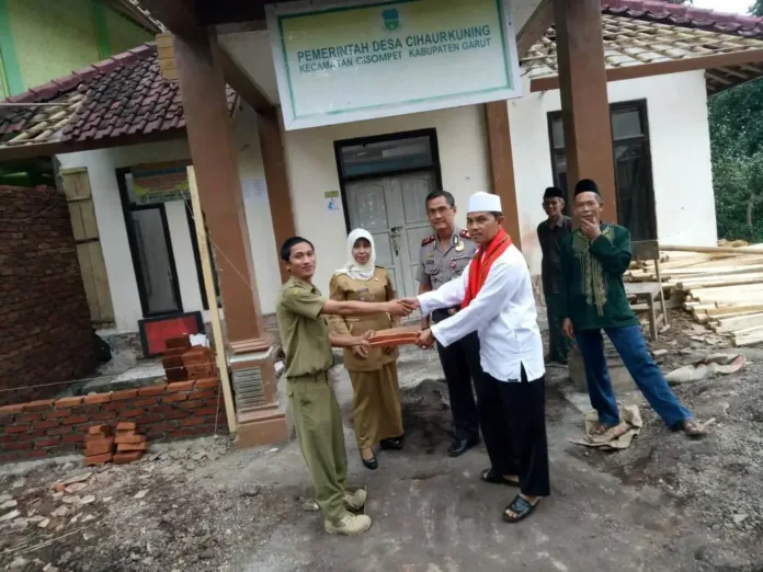 Demi Terciptanya Perubahan, Desa Cihaurkuning Giat Lakukan Pembangunan Desa