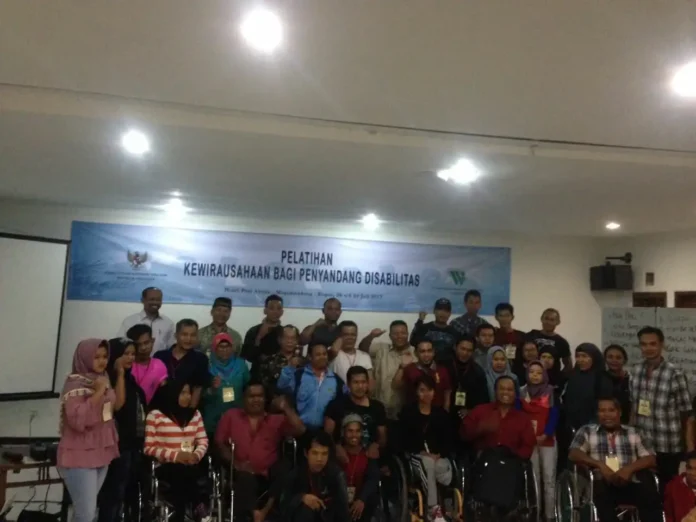 Kemenkop Dorong UKM Disabilitas Naik Kelas