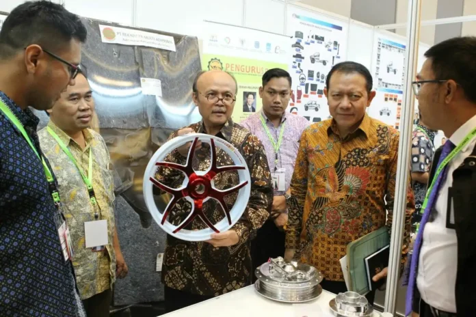 KUKM Diarahkan Dukung Kemandirian Industri Otomotif