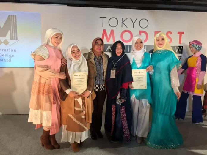 UKM Indonesia Ikuti Modest Fashion dan Halal Expo di Jepang