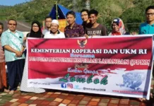 Kemenkop dan UKM Beri Bantuan Bagi Penyuluh Koperasi Korban Gempa Lombok