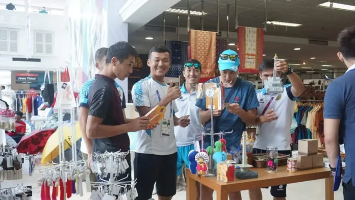 Pernak-Pernik Khas Asian Games Smesco Laris Diburu