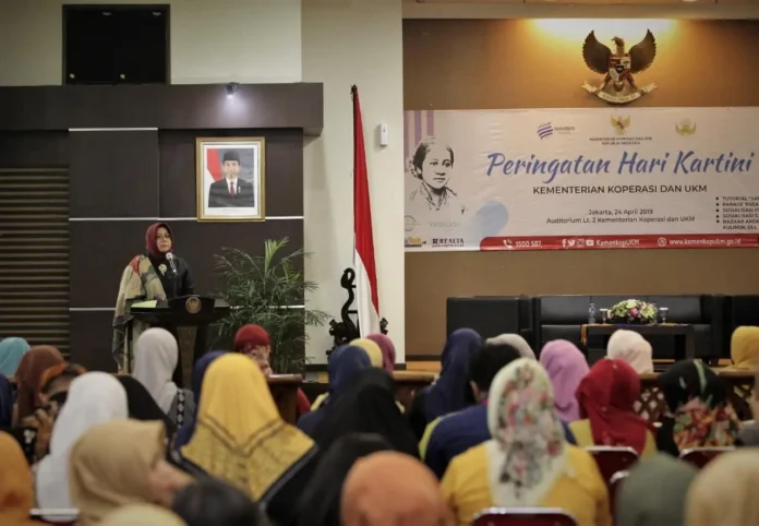 Kaum Perempuan Harus Manfaatkan Revolusi Industri 4.0