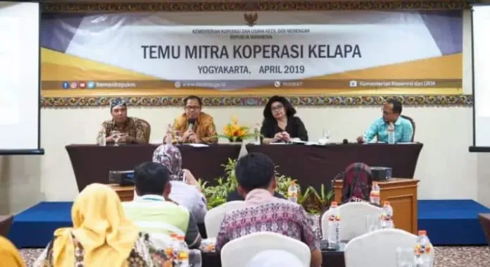 Peran KUKM Dalam Pengembangan Hilirisasi Industri Kelapa Ditingkatkan