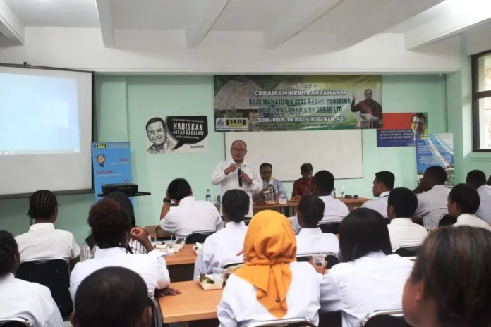 Kemenkop UKM Beri Pelatihan Vocational Bagi Mahasiswa Asal Papua