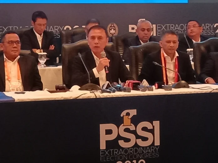 Iwan Bule Ketum PSSI 2019-2023.