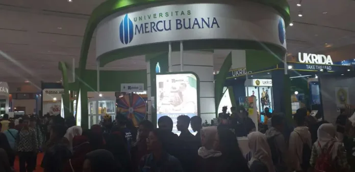 Kemudahan dan Beasiswa Melimpah di Education & Training Expo JCC