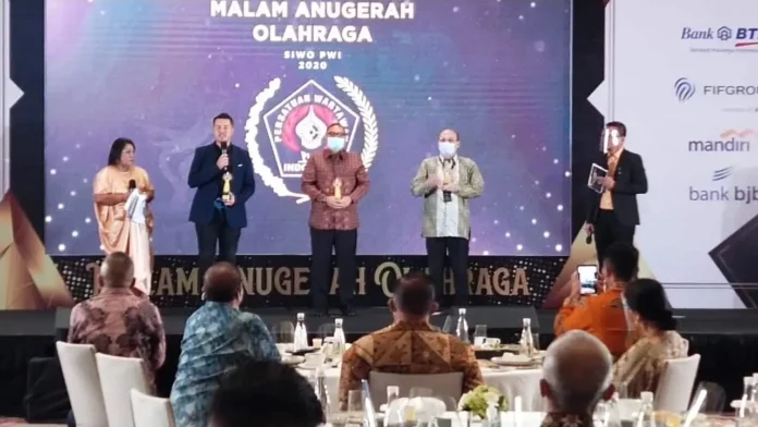 Golden Award Siwo PWI Pusat 2020 Berlangsung Sukses