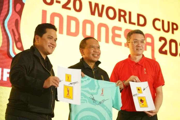 Erick Thohir Luncurkan Merchandise Resmi Piala Dunia U-20 2023