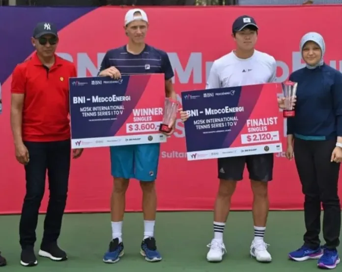 BNI-MedcoEnergi International Tennis M25K Seri II : Leo Borg Juara Tunggal Putra