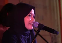 Lirik Lagu Bertahan Tanpa Arah - Hanin Dhiya