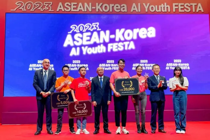 Hadiri ASEAN-Korea AI Youth Festa, Menkop UKM Ajak Korea Perkuat Pemberdayaan UMKM Lewat Transformasi Digital