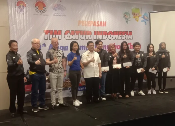 Lepas Tim Catur Asian Games XIX Hangzhou 2023, GM Utut Adianto Minta Pecatur Tampil dengan Segenap Jiwa