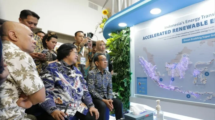 Road To COP28, PLN Tegaskan Komitmen Bangun Ekosistem EBT di Festival LIKE 2023