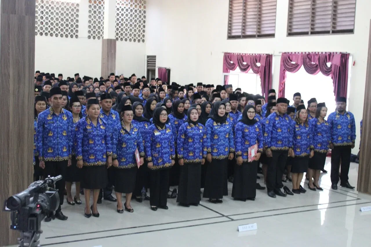 Lantik PPPK, BKKBN NTT Dorong Pembangunan Keluarga Berencana Yang Lebih Baik