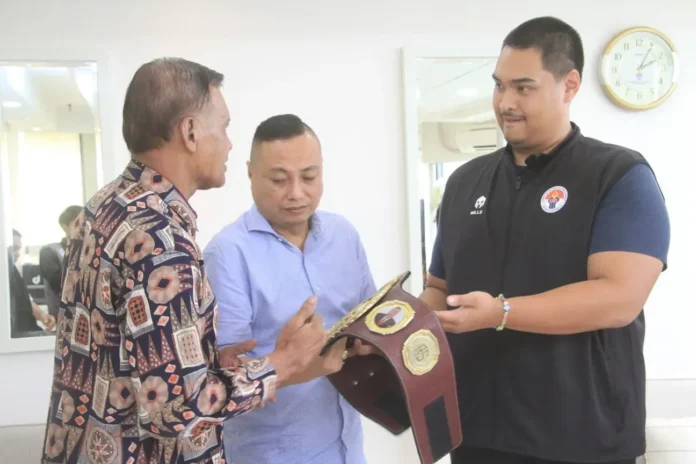 FTPI Gelar Tinju Profesional Sabuk Emas Presiden RI III 2023.