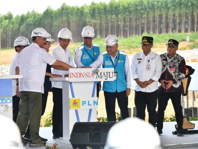 Presiden Jokowi Groundbreaking Pembangunan PLTS PLN 50 MW di IKN Nusantara, Hadirkan 100 Persen Energi Bersih